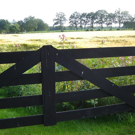 Bed En Breakfast De Boksloot Ravenswoud Exterior foto